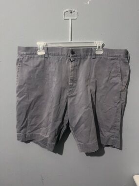 Ralph Lauren Men's Gray Flat-Front Shorts